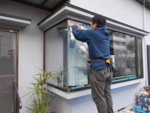 ミラーフィルム　貼り替え