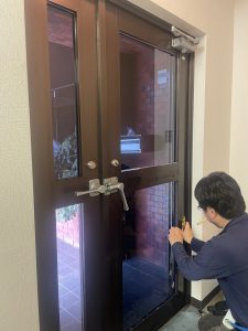 西区　ハーフミラーフィルム