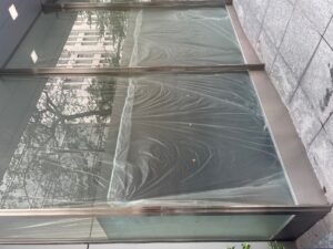 銀座　目隠しフィルム
