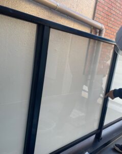 ベランダ　柵　フィルム