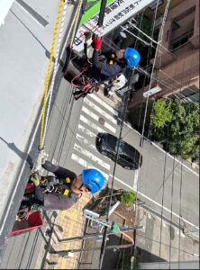 ロープ　窓フィルム