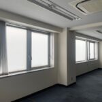 府中市のオフィスのフィルム貼り替え
